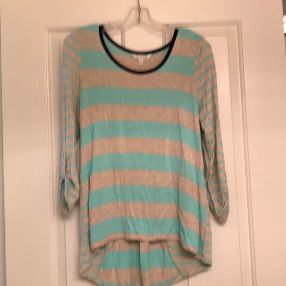 Striped long sleeve shirt, super cute back